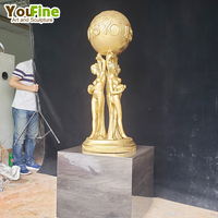 Statue en bronze coulé YOUFINE pour décoration intérieure et extérieure, taille réelle, sculpture « Le monde est à vous »