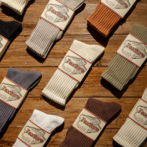 Chaussettes Amei kaki pour hommes et femmes, fil épais, mi-mollet, couleur unie, coton, automne-hiver, style rétro américain, chaussettes longues à aiguille, taille unique - Product Image 1
