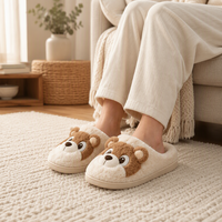 Pantoufles en peluche en forme d'ours en peluche, semelle légère en EVA, chaussures d'intérieur douces