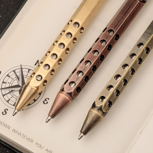Pistola <span class=keywords><strong>de</strong></span> perno Hexagonal <span class=keywords><strong>de</strong></span> latón macizo Vintage, pluma <span class=keywords><strong>de</strong></span> acción <span class=keywords><strong>de</strong></span> revólver, agujeros <span class=keywords><strong>de</strong></span> tratamiento <span class=keywords><strong>de</strong></span> bronce cepillado, EDC, bolígrafo <span class=keywords><strong>de</strong></span> rifle con gatillo <span class=keywords><strong>de</strong></span> bolsillo <span class=keywords><strong>de</strong></span> seis bordes - Product Image 4