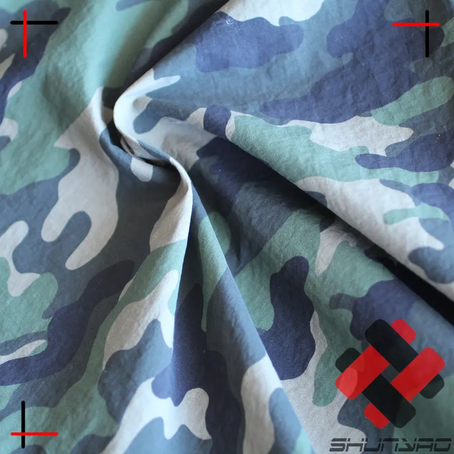 Tessuto taslan in nylon opaco pieno 228T rivestito in PU di buona qualità impermeabile per giacca da esterno