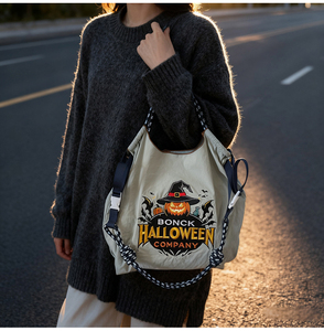 Sac fourre-tout portable <span class=keywords><strong>à</strong></span> cordon de serrage pour cadeaux de Noël, vente en gros de mode, spécial <span class=keywords><strong>Black</strong></span> <span class=keywords><strong>Friday</strong></span> - Sac <span class=keywords><strong>à</strong></span> bandoulière en tissu de 7 pouces pour femmes - Product Image 6