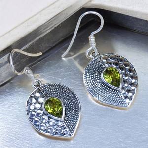 Design de feuille classique 925 boucles d'oreilles en argent Sterling Unique péridot bijoux en pierres précieuses pour les femmes Style cerceau élégant pour les mariages - Product Image 1