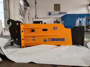 Martillo Hidráulico Tipo Caja SOOSAN SB81 con Engrase Automático, Accesorio para Excavadora de 18-26 Toneladas, para Demolición y Minería - Product Image 6