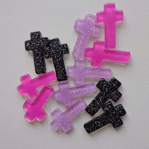 Cabujones cruzados con reverso plano de resina cruzada brillante de 34mm, dijes cruzados de resina cristiana católica religiosa para Halloween, decoración artesanal DIY - Product Image 1