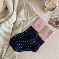 Chaussettes pour femmes à pois, chaussettes mi-mollet confortables avec motifs tricotés, respirantes et chaudes
