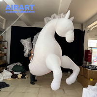 Costume de cheval blanc gonflable réaliste pour la décoration de fête de Noël sur scène