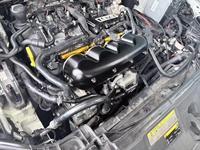 Collecteur d'admission en aluminium usiné CNC haute performance pour VW MK7 MK8 GTI Golf R EA888.3 EA888.4 2.0T Amélioration des performances
