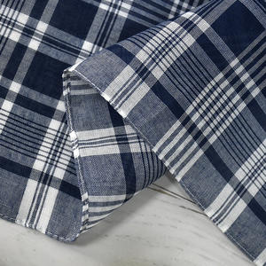 أحدث تصميم منديل مربع جيب للرجال من القطن الخالص 60*60 وشاح مربع مخطط متقلب - Product Image 3