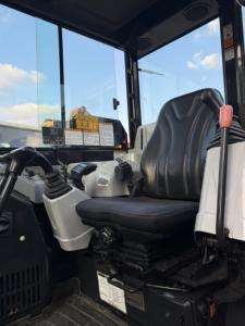 Excavatrice sur chenilles d'occasion Yanmar Vio85 8 tonnes, très demandée, équipée d'une boîte de vitesses PLC et d'une pompe, 7960 kg - Product Image 6