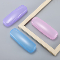 Vente en gros de boîte de lunettes de lecture transparente la plus récente à la mode emballage simple étui à lunettes coloré personnalisé en plastique portable
