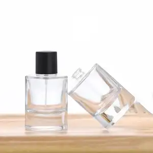 Grosir Pabrik Langsung kaca kualitas tinggi 50ml semprotan kaca Puma botol parfum silinder dengan penutup kayu