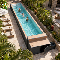 Piscine hors sol en fibre de verre avec revêtement aspect bois haut de gamme, entrée latérale, pour jardin, terrasse et spa jacuzzi extérieur