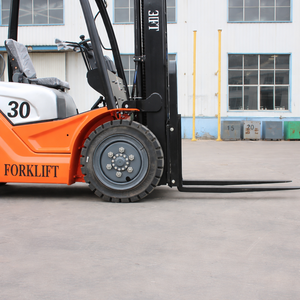 고성능 1~3톤 LPG 지게차 (옵션: 닛산 엔진) APEXPRO GC-LPF30 FWD, 안정적인 작동과 종합적인 기능 제공 - Product Image 3