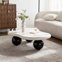 Table basse moderne créative en forme de nuage blanc avec panneau en bois irrégulier pour salon, meubles de maison