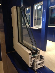 Huazhijie <span class=keywords><strong>puerta</strong></span> empotrada UPVC <span class=keywords><strong>integrada</strong></span> <span class=keywords><strong>con</strong></span> persianas incorporadas - Product Image 1