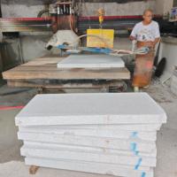 Dalles de granit blanc sésame G303 modernes, surface sablée, prix super bas direct usine, garantie 5 ans, découpe sur mesure pour plaza