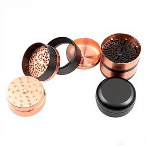 Broyeur à tabac manuel HERO modèle 6 couches, cylindrique, isolé, en aluminium, petit outil pour cigarettes - Product Image 1