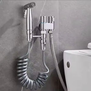 Chasseur d'eau de haute qualité en acier inoxydable pour salle de bain et toilettes, avec une entrée et deux sorties. Ensemble de dispositifs de pulvérisation pour siège de toilette - Product Image 2