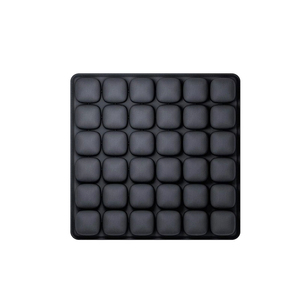 Coussin de siège carré en mousse à mémoire de forme avec design matelassé pour soulager la pression, utilisation sur chaise, couleur unie noire - Product Image 1