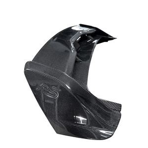 Aile de spoiler arrière de style <span class=keywords><strong>RS</strong></span> pour <span class=keywords><strong>Ford</strong></span> <span class=keywords><strong>Focus</strong></span> 2015-2017 Aile arrière en fibre de carbone - Product Image 1