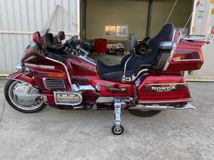 Nuevas Ruedas Auxiliares de Entrenamiento para Motocicletas Harley-BMW, de Acero Inoxidable Cromado Negro, Compatibles con Modelos Gold Wing e Indian, 1 Año de Garantía - Product Image 1