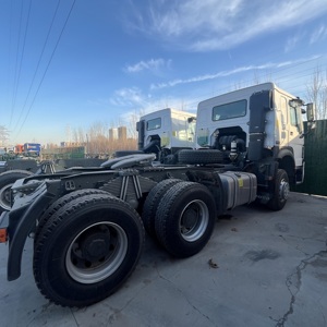 Camión Tractor Howo Nuevo con Motor Diésel Weichai de 430 CV HW76 - Product Image 5