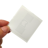 Étiquette RFID en papier couché 80x50mm 860-960 MHz, étiquette thermique UHF rigide Activo, autocollant UHF 860-960 MHz EPC Gen2 73x20 pour la gestion des actifs