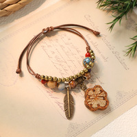 Handgeweven keramische planten-eikelarmband, natuurlijke fruitarmband, vintage bosstijlarmband voor dames