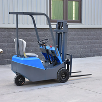 Chariot élévateur compact à trois roues pour les entrepôts d'exécution des commandes e-commerce