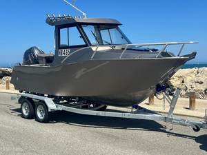 <strong>Factory</strong> Price Aluminum Fishing Boats 6.25M <strong>Gospel</strong> for Sale Speed Boat Yacht Luxury Boat Commercial Fishing Boat with Sleep Cabin - Product Image 4