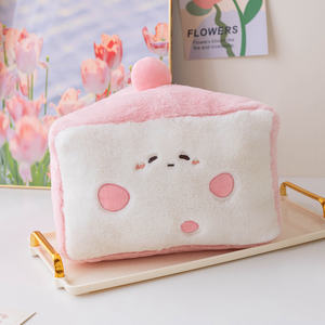 Venta al por mayor cumpleaños celebración pastel Plushie Buddies <span class=keywords><strong>peluche</strong></span> crepé pastel muñeca - Product Image 2