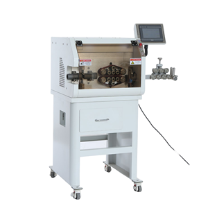 Machine professionnelle de coupe et de dénudage de fils multiconducteurs gainés pour faisceaux de câbles de haute qualité - Product Image 6