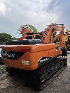 รถขุดตีนตะขาบ Doosan DX225LCA มือสอง ราคาถูก เครื่องจักรก่อสร้าง Doosan 225 มือสองสำหรับขาย - Product Image 2