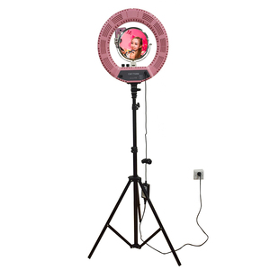 <span class=keywords><strong>Salon</strong></span> <span class=keywords><strong>de</strong></span> <span class=keywords><strong>coiffure</strong></span> lampe LED trépied lumière cerclée avec support <span class=keywords><strong>de</strong></span> téléphone lampe <span class=keywords><strong>de</strong></span> maquillage - Product Image 6