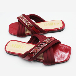 Usine de chaussures en chine, pantoufles d'été à la mode pour femmes, sandales plates de grande taille, nouveaux styles - Product Image 4