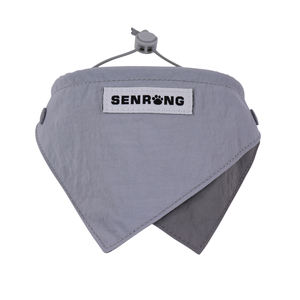 Bandana pour chien personnalisée OEM, imprimée style vintage, en nylon, pour grands chiens (Golden Retriever, Labrador), foulard triangulaire à marque privée - Product Image 1