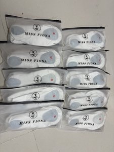 <span class=keywords><strong>Scarpe</strong></span> da ballo in tela per ragazze e donne, taglie EU 22-44, con lacci, suola divisa, per principianti, ordine all'ingrosso - Product Image 6