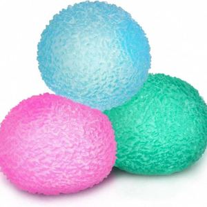ลูกบอลมอลโทสเนื้อแมตต์แบบใหม่ TPR ของเล่นบีบคลายเครียดสุดยอด ของขวัญสำหรับเด็กและผู้ใหญ่ ช่วยผ่อนคลายอารมณ์ ลูกบอลมอลโทสนุ่มพิเศษ - Product Image 4