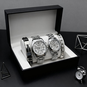 Luxury Couple <strong>Watches</strong> Alloy Case Stainless Steel Band 40mm Quartz Glass Waterproof <strong>Fashion</strong> Trendy Unisex <strong>Watch</strong> + Bracelet <strong>Set</strong> - Product Image 1