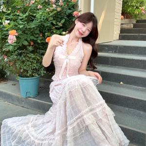 Conjunto de Dos Piezas con Top Halter de Encaje Rosa y Falda Midi, Patrón de Flores Bordadas, Chifón Transpirable de Secado Rápido, Ropa de Playa para Verano - Product Image 5