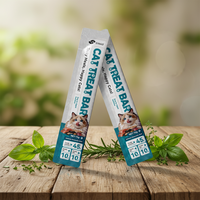 Friandise pour chat : Purée de viande riche en protéines, nourriture humide en pochette avec bec verseur, saveurs poulet et thon, alimentation facile, délice savoureux pour chats et chatons