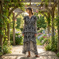 Robe longue en mousseline à volants superposés imprimé Ikat pour femme, manches longues, style bohème, fluide, pour le quotidien, les fêtes et les vacances, personnalisable avec logo, vente en gros