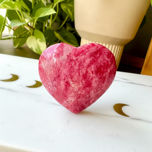 Pierre de Lune Rouge Naturelle en Gros, Cœur Poli Sculpté à la Main, Cristal de Guérison, Pierre de Prière, Pierre de Lune Rouge à Éclat, Pierre d'Amour, Décoration - Product Image 5