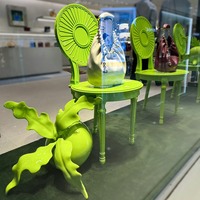Énorme sculpture de fruit grandeur nature, modèle de radis en résine et fibre de verre, utilisable comme tabouret ou statue, accessoires de vitrine à vendre