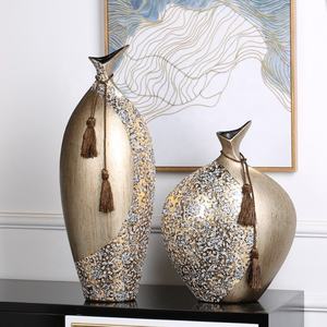 Jarrón <span class=keywords><strong>de</strong></span> cerámica europeo, adorno para el <span class=keywords><strong>sal</strong></span>ón, jarrón para el hogar, decoración <span class=keywords><strong>de</strong></span> gabinete <span class=keywords><strong>de</strong></span> vino, <span class=keywords><strong>restaurante</strong></span>, cafetería, porche, manualidades decorativas - Product Image 3