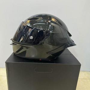 Nouveau casque intégral de moto noir brillant avec grande aile arrière - Coque de sécurité pour homme/<span class=keywords><strong>femme</strong></span> - Visière anti-buée - Résistant aux chocs - Tout usage - Product Image 4