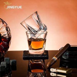 مجموعة علب هدايا بوشبون وسكوتش ذات شعار مخصص محفور، زجاج ملفوف مخصص، أكواب ويسكي، وأحجار للرجال - Product Image 5