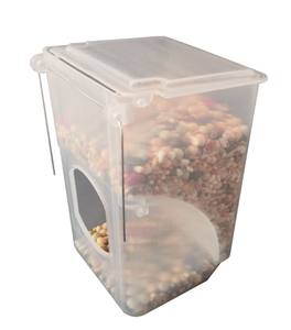 Mangiatoia Automatica in Plastica PP Bianca a Un Foro per Uccelli, Piccioni e Pappagalli - Product Image 1