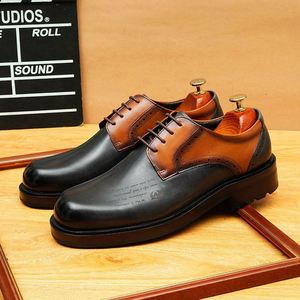 รองเท้าบูทเชลซีหนังแท้บุขนแกะสำหรับผู้ชาย ทำมือ ทรงหุ้มข้อสูง ตกแต่งแบบ Patchwork เชือกผูก พื้นยาง น้ำหนักเบา ระบายอากาศได้ดี - Product Image 6